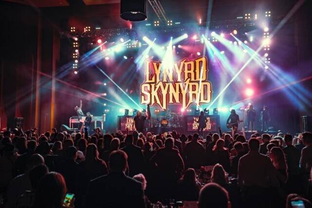 lynyrd-skynyrd-640x427-8045728-8670736